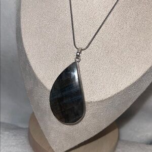 Elegant labradorite Teardrop Pendant Necklace